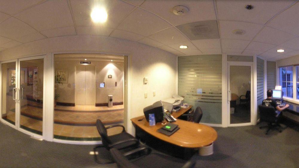 Holiday Inn Express Monterrey Galerias-San Jeronimo By Ihg Εξωτερικό φωτογραφία