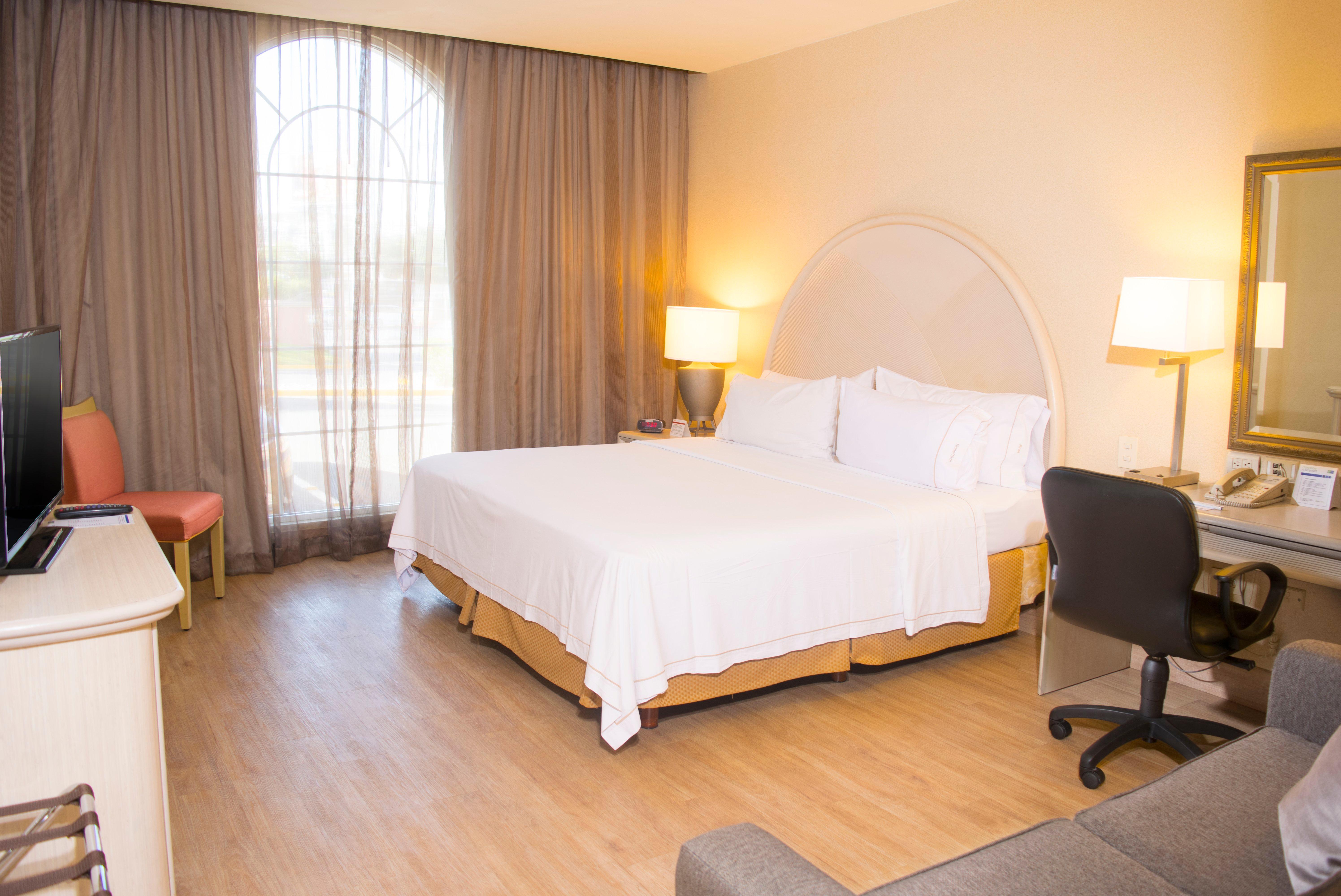 Holiday Inn Express Monterrey Galerias-San Jeronimo By Ihg Εξωτερικό φωτογραφία