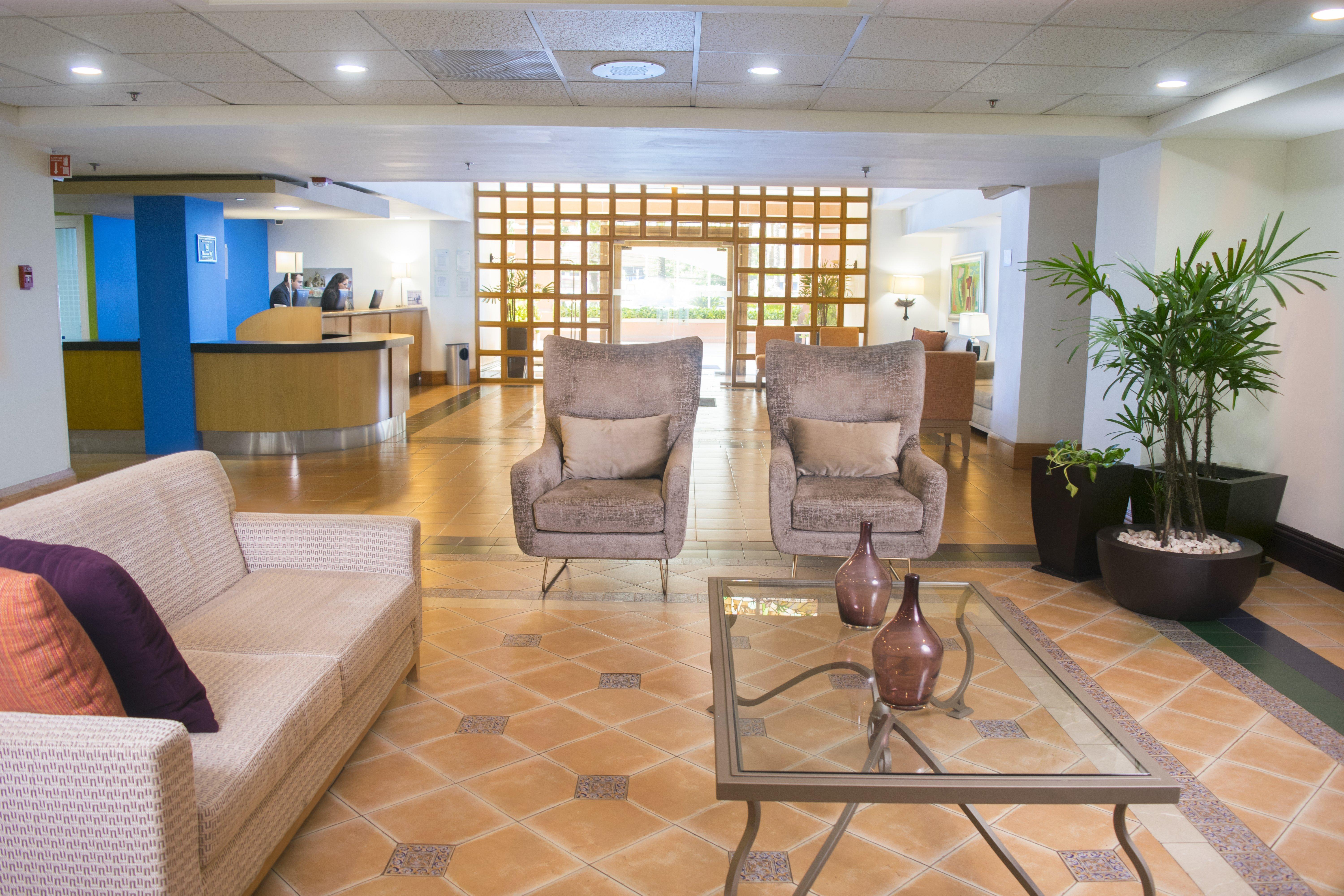 Holiday Inn Express Monterrey Galerias-San Jeronimo By Ihg Εξωτερικό φωτογραφία