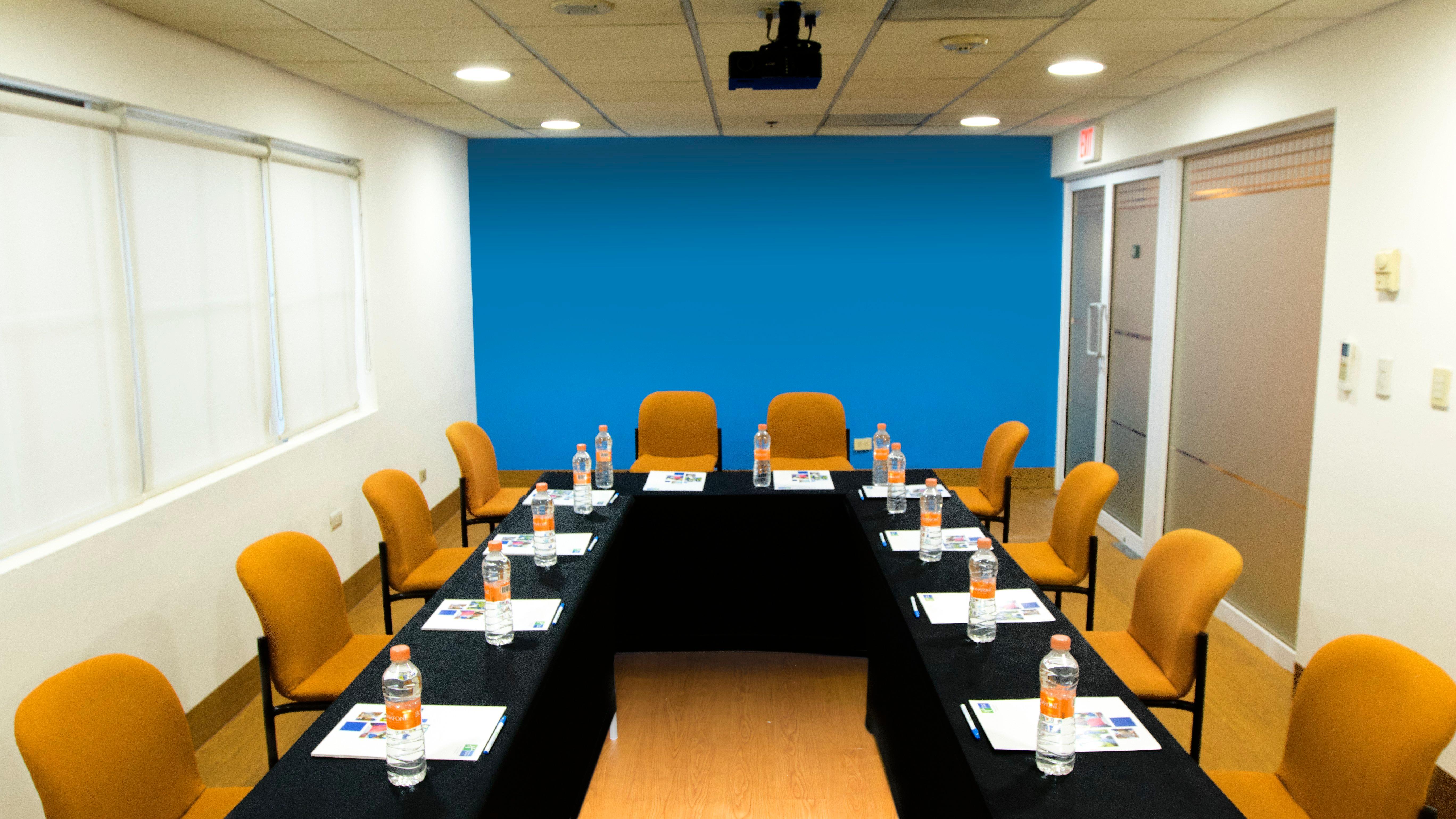 Holiday Inn Express Monterrey Galerias-San Jeronimo By Ihg Εξωτερικό φωτογραφία