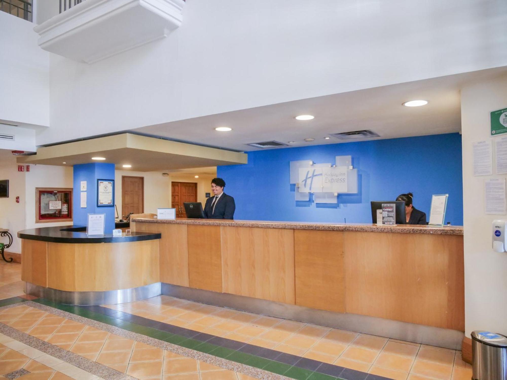 Holiday Inn Express Monterrey Galerias-San Jeronimo By Ihg Εξωτερικό φωτογραφία