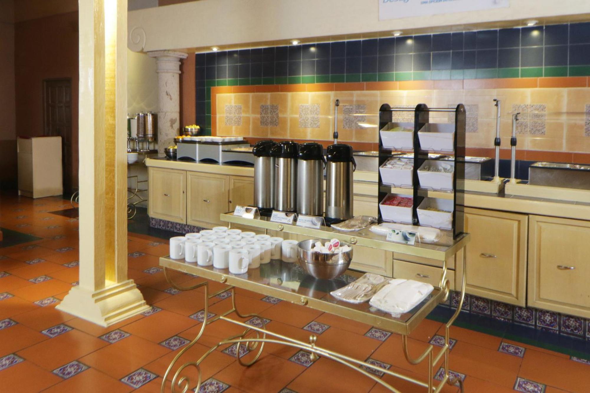 Holiday Inn Express Monterrey Galerias-San Jeronimo By Ihg Εξωτερικό φωτογραφία