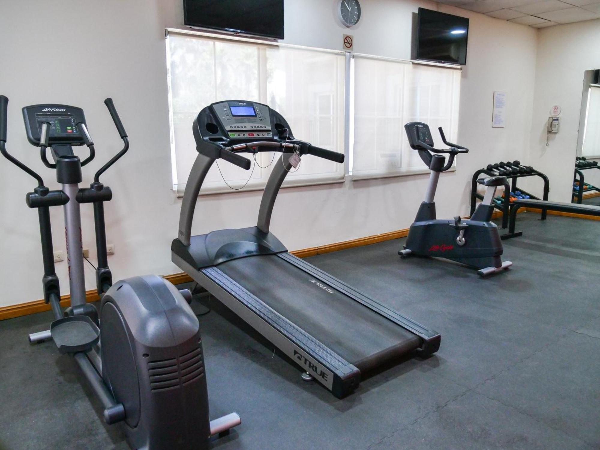 Holiday Inn Express Monterrey Galerias-San Jeronimo By Ihg Εξωτερικό φωτογραφία